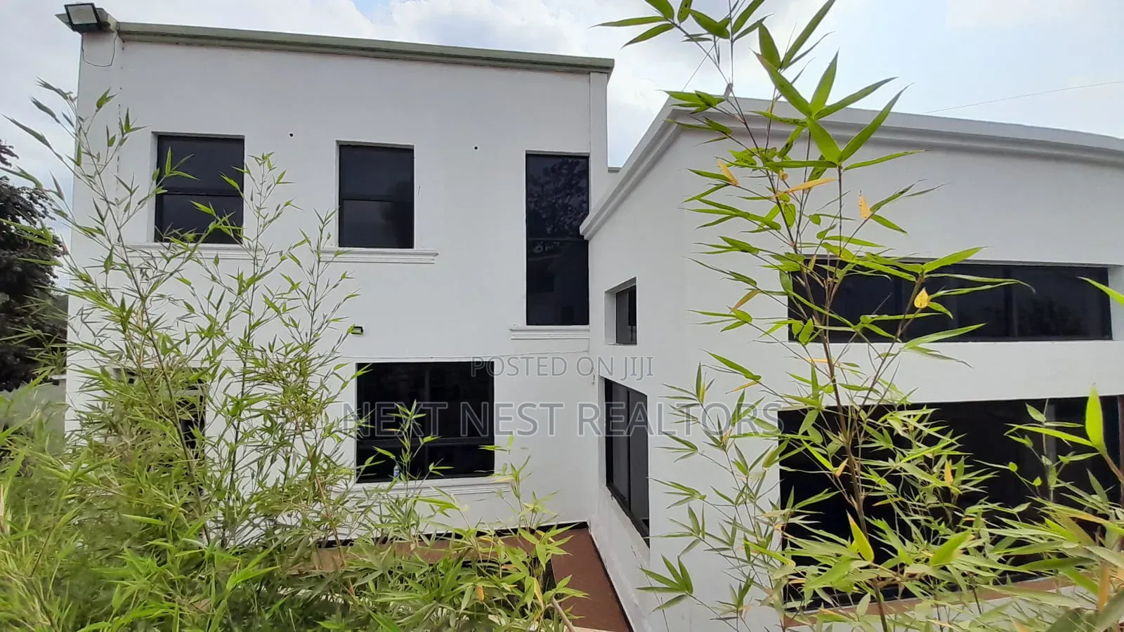 4bdrm Townhouse / Terrace in Runda for rent