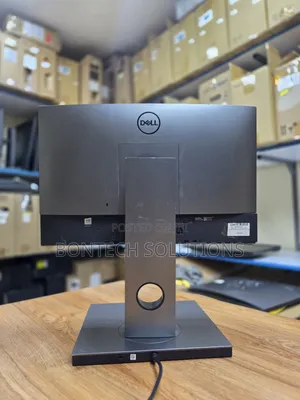 Dell OptiPlex 7000 7410 All-in-One 16GB Intel Core i5 SSD 256GB