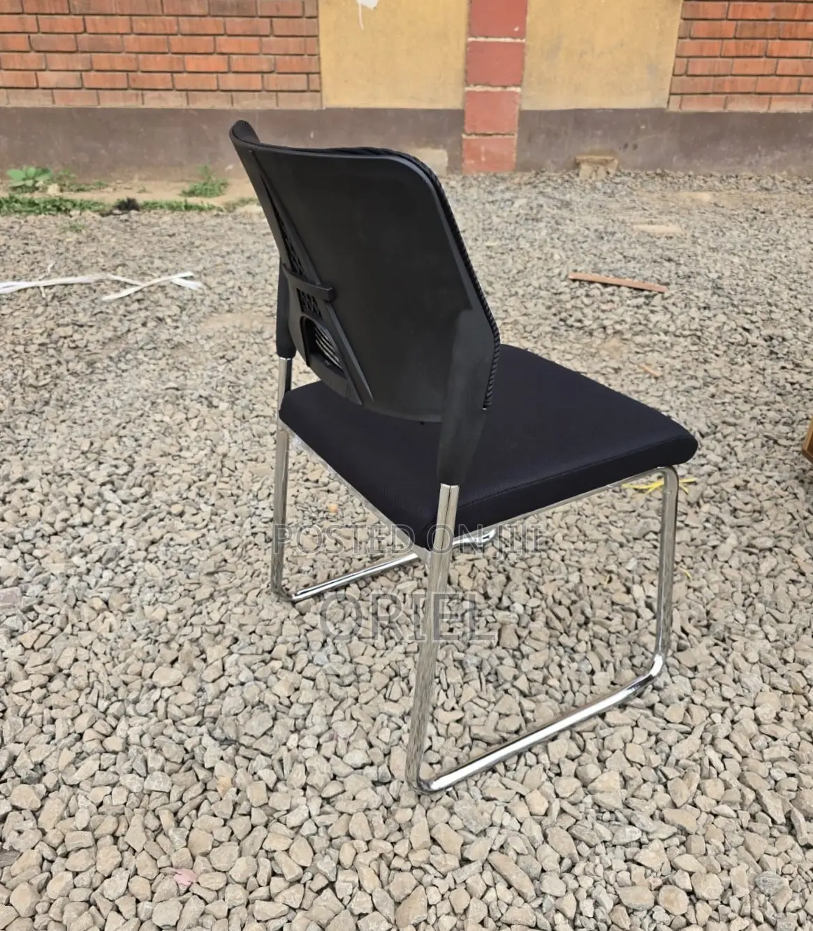 Office Chair : Cantilever Armless Mesh Reception Chair