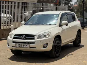 Toyota RAV4 2012 White