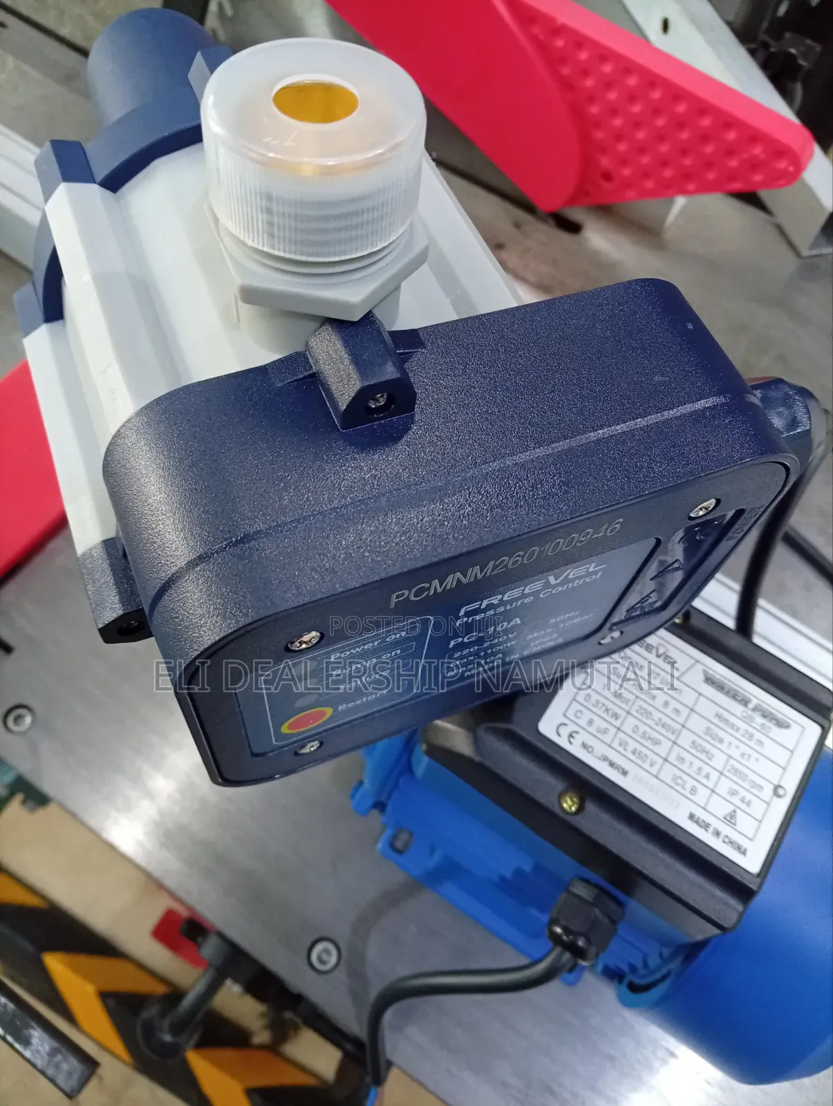 220-240v Automatic Water Pump Control Switch 1100W 10 Bar