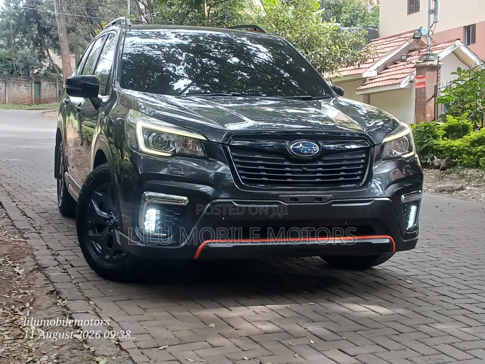 Subaru Forester 2018 Gray