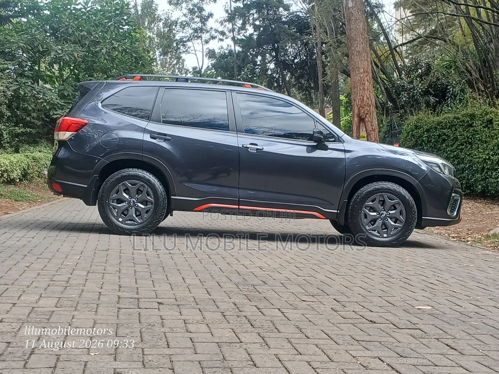 Subaru Forester 2018 Gray