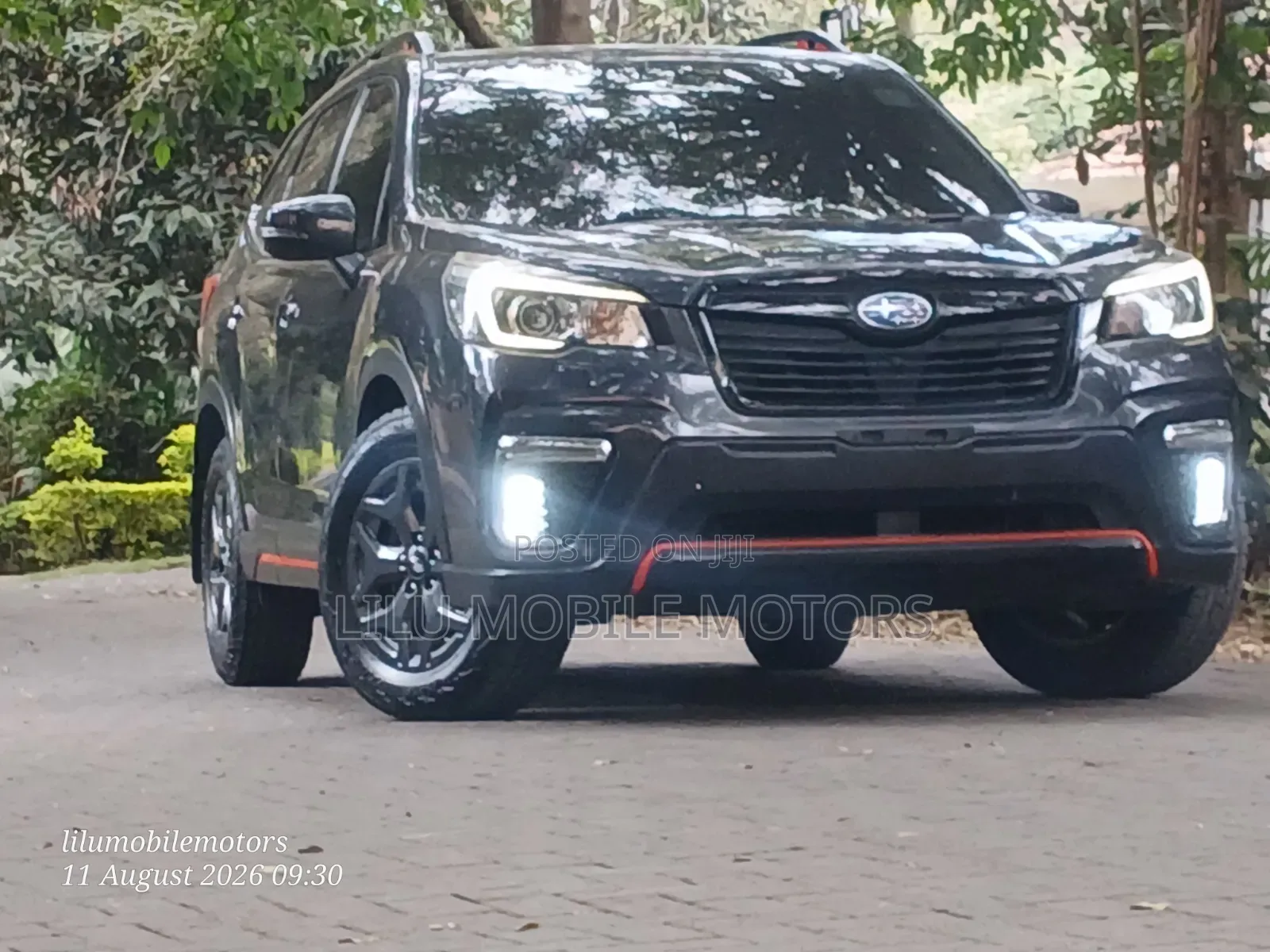 Subaru Forester 2018 Gray