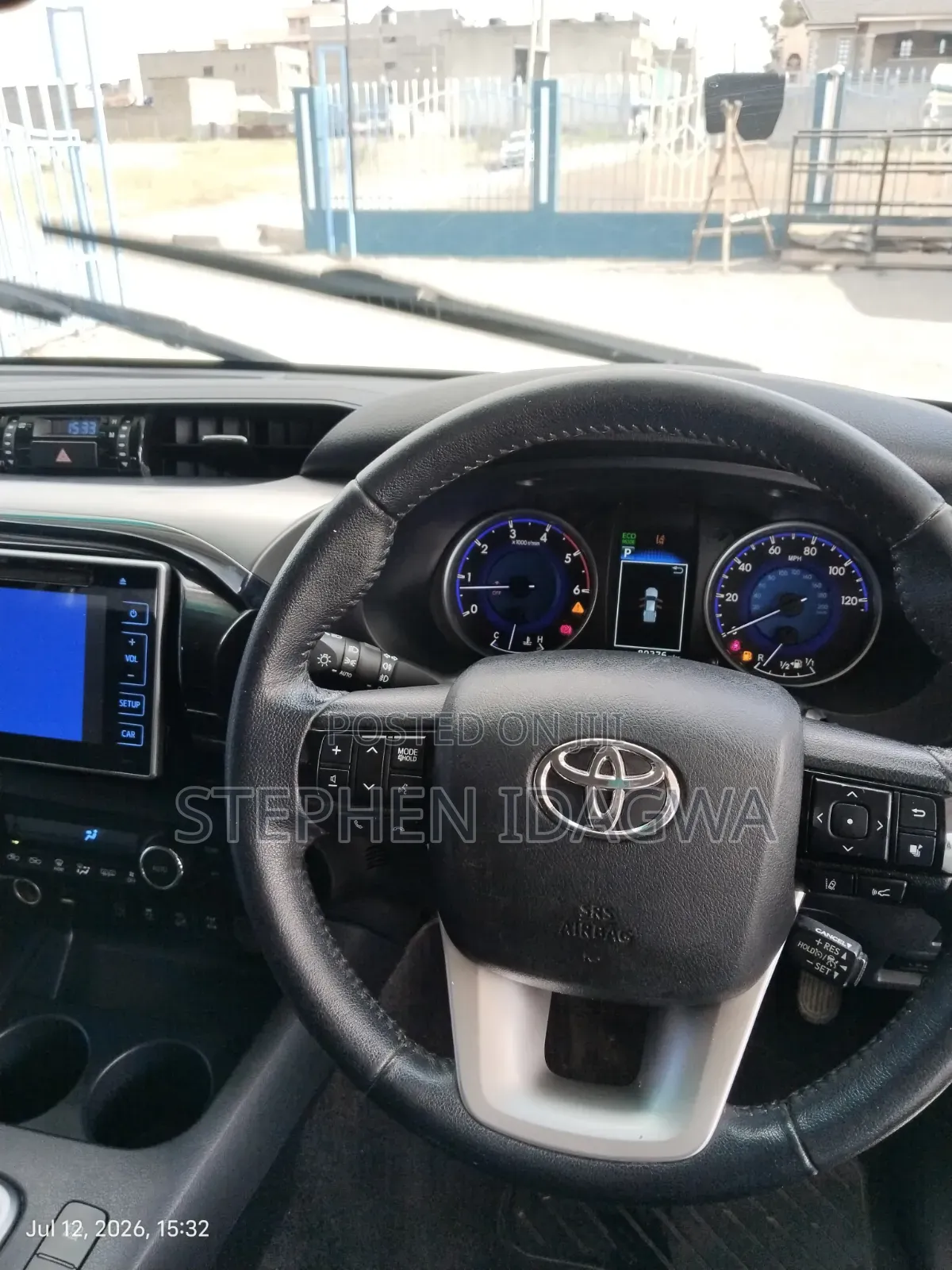 Toyota Hilux 2020 White