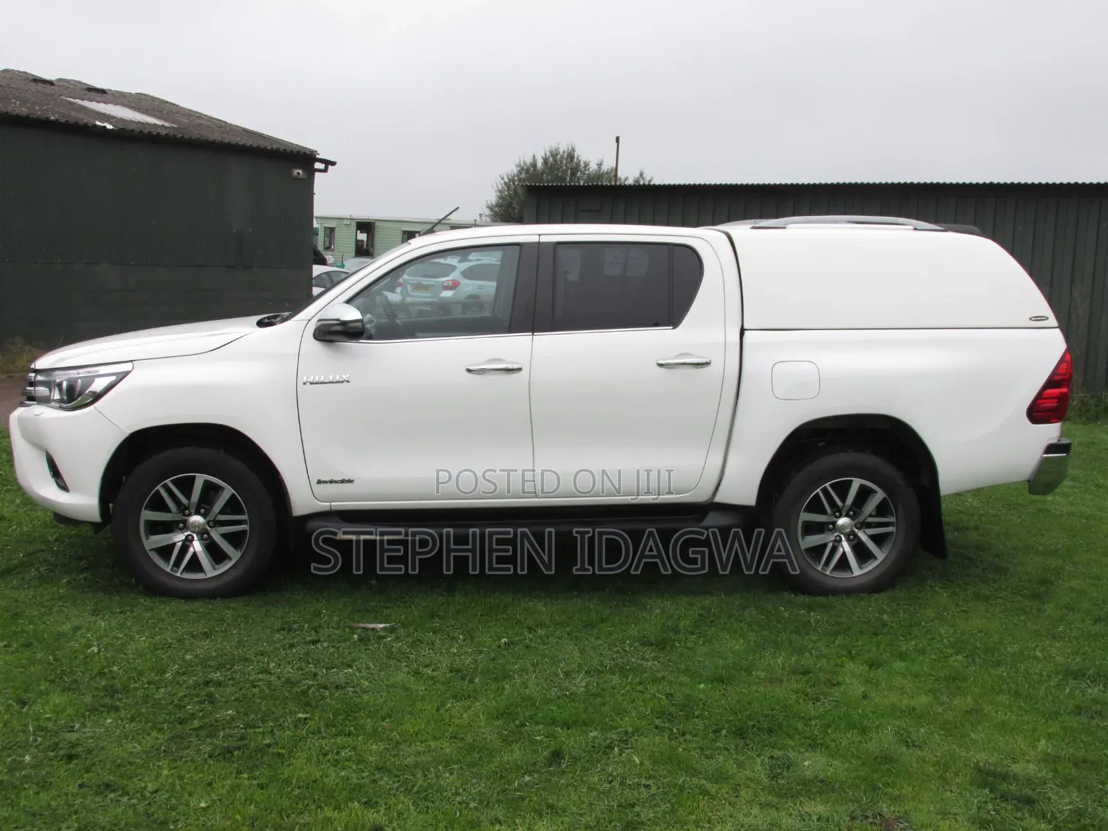 Toyota Hilux 2020 White