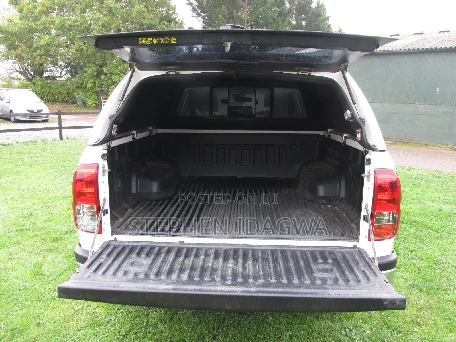Toyota Hilux 2020 White