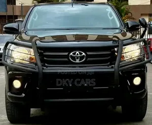 Toyota Hilux 2019 Black