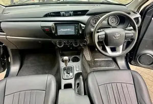 Toyota Hilux 2019 Black