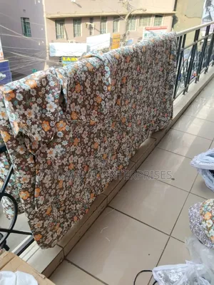Flowered 4by6 Duvets With Bed Sheets