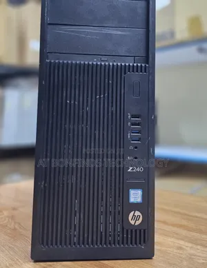 Desktop Computer HP Z240 8GB Intel Core i7 SSD 256GB