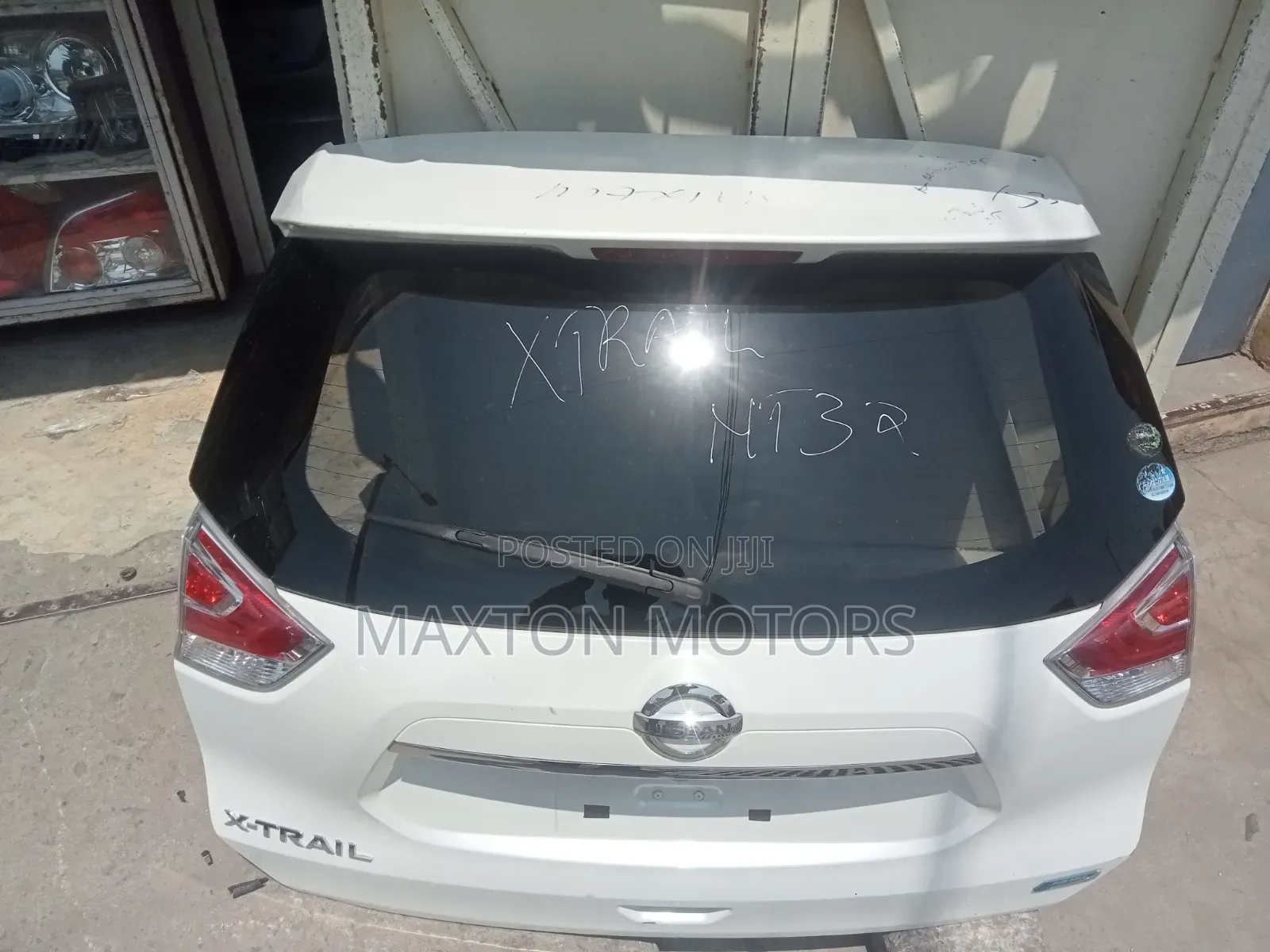 Nissan Xtrail Nt32 Tailgate 2014 (Manual New Arrivals)