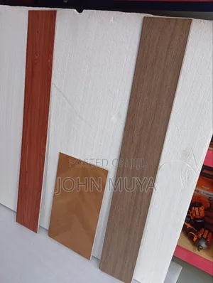 Weather Resistant Planks/ 100% Waterproof Performance Tiles