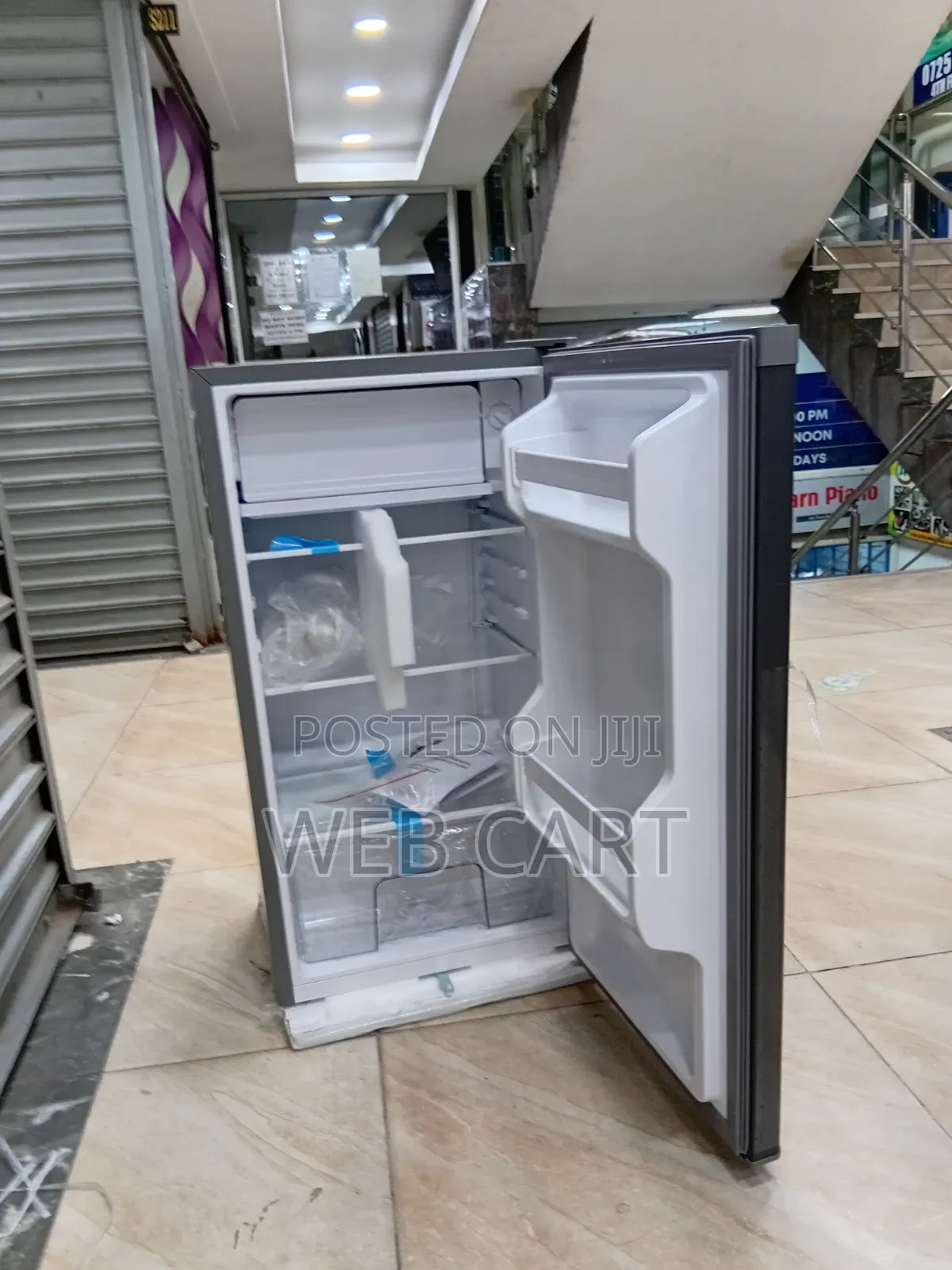 Syinix 90L Single Door Refrigerator