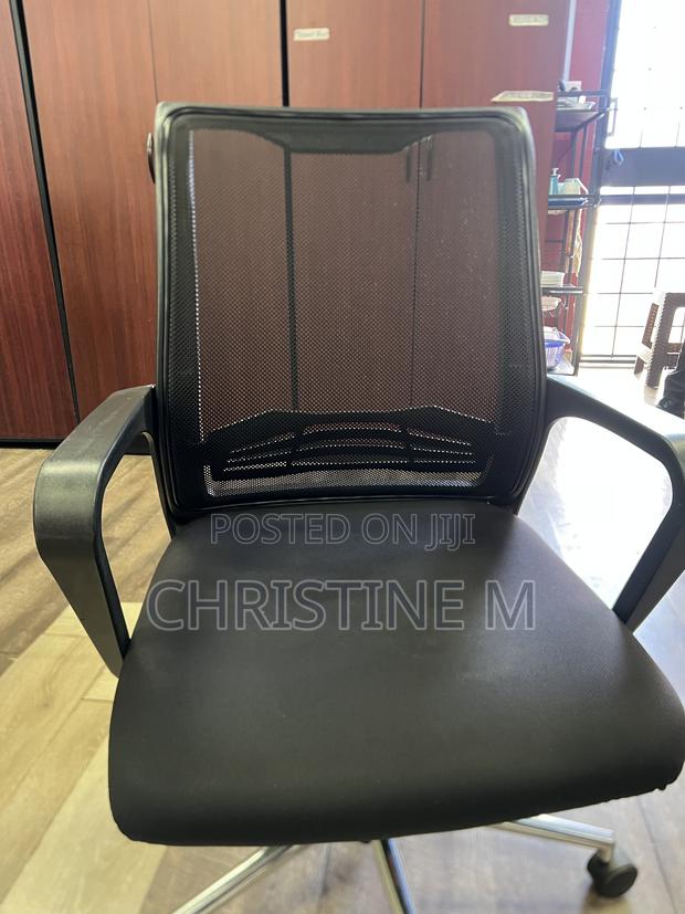 Office Chair - thumbnail 4