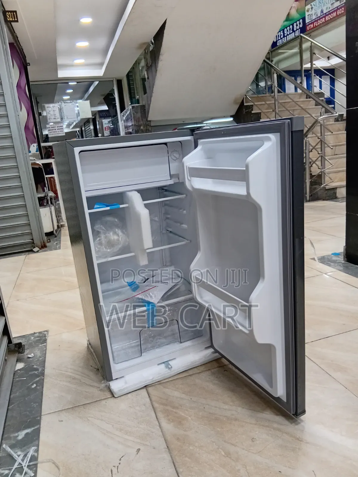 Refrigerator
90L Syinix Single Door Fridge