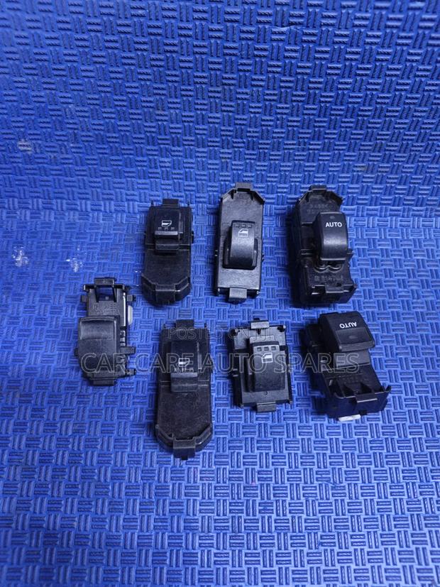 Single Switch Toyota Vitz/Fielders - thumbnail 2