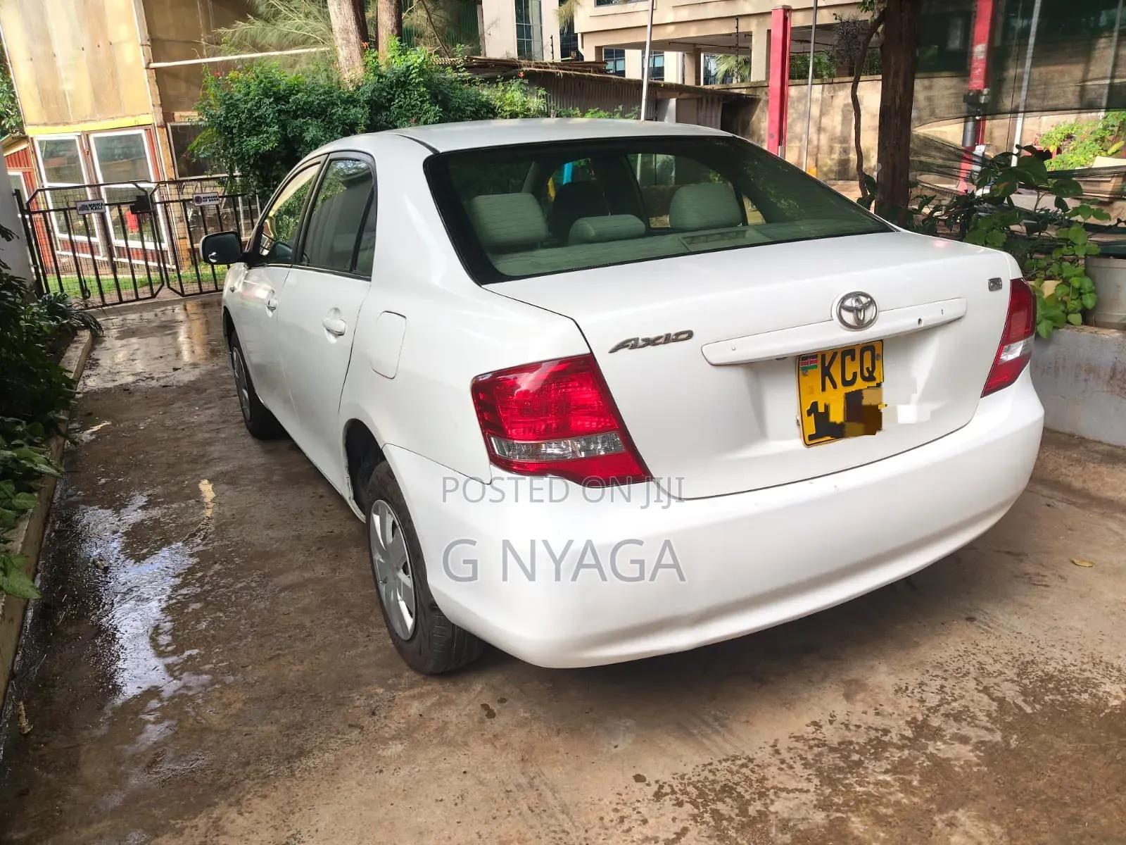 Toyota Axio 2011 White