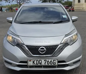 Nissan Note 2017 Silver