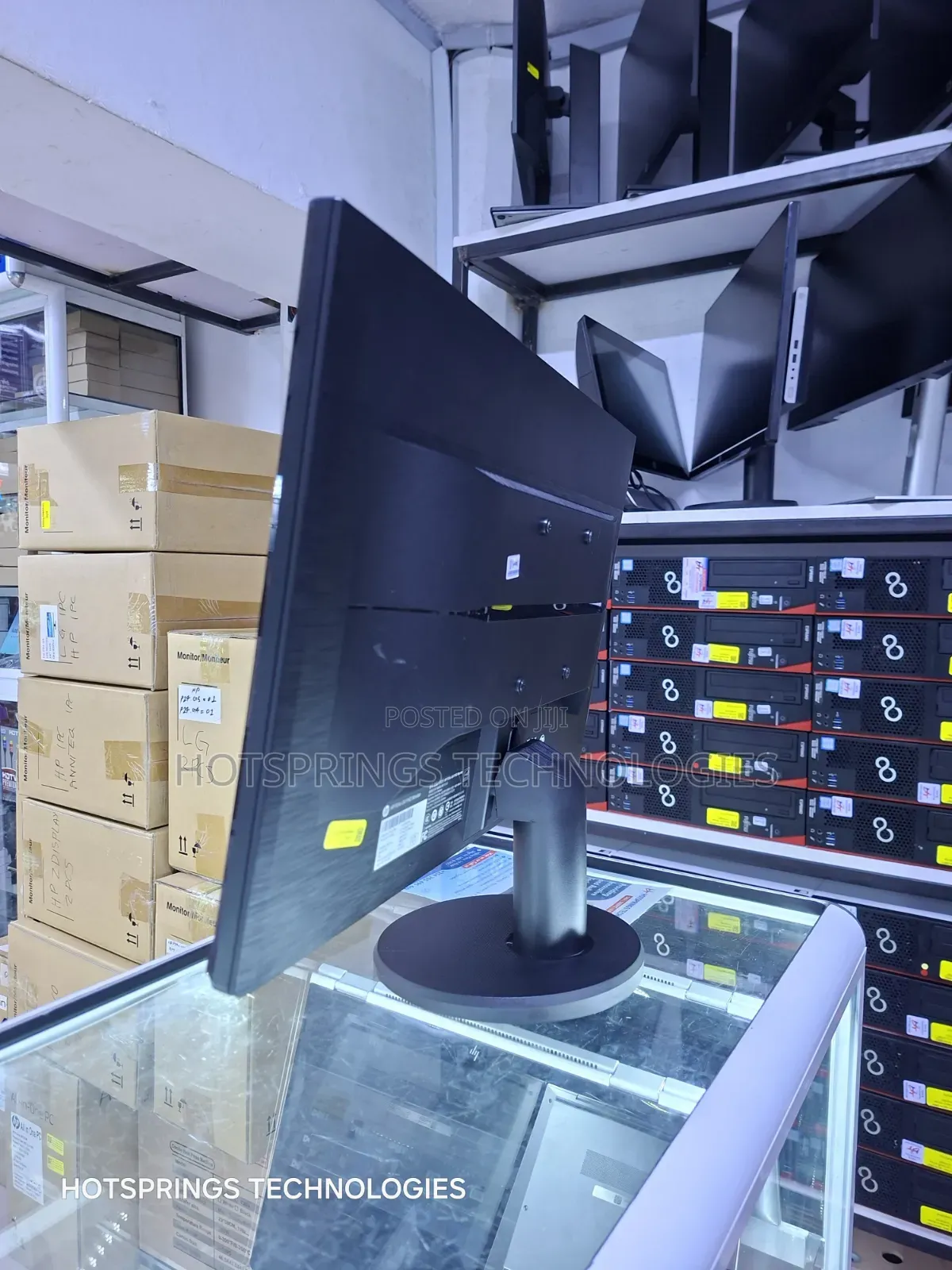 HP P24v Frameless Monitor