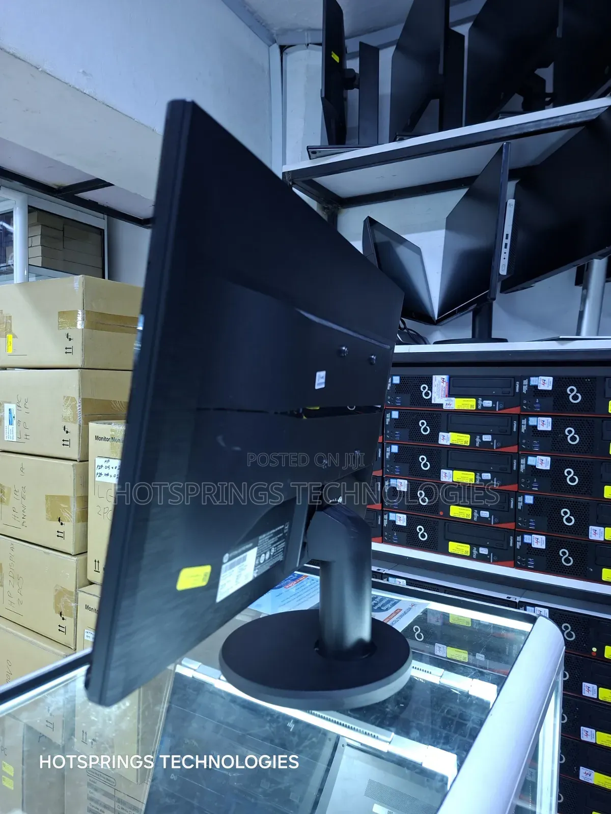 HP P24v Frameless Monitor