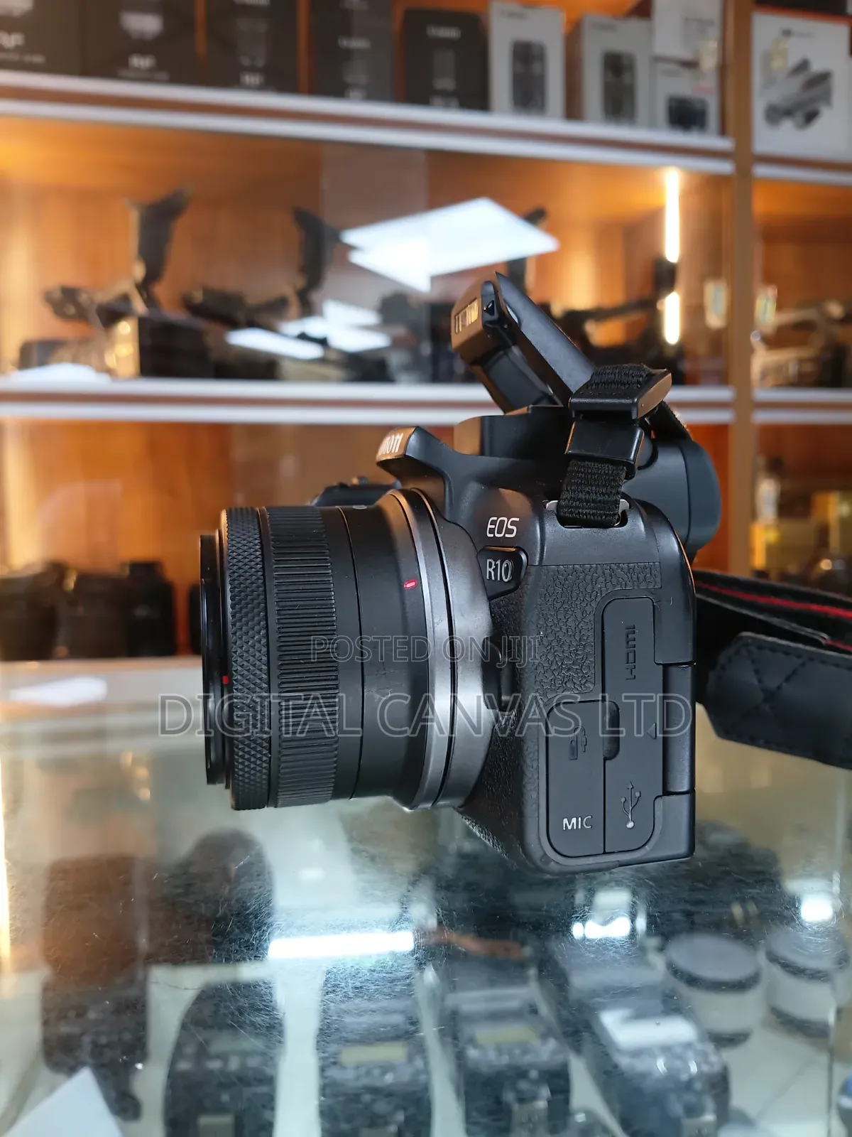 Canon Eos R10 With 18-45mm Lens