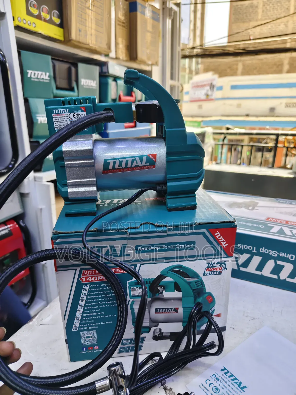 Total 12V Portable Auto Air Compressor (140 PSI) – Brand New