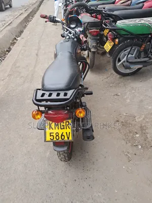 Bajaj Boxer 150 UG 2026 Black