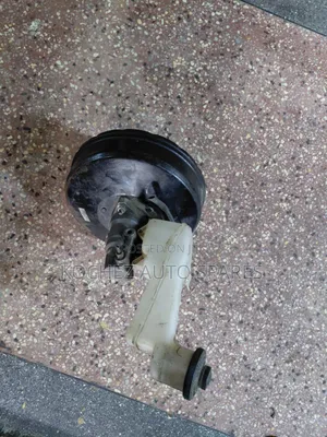 Sienta Old Model Brake Booster and Master Cylinder