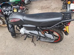 Bajaj Boxer 150 UG 2026 Black