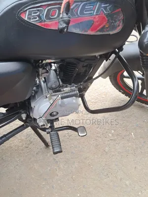 Bajaj Boxer 150 UG 2026 Black