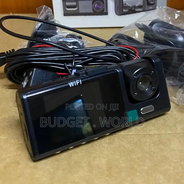 C309 1080P 3-Channel Dash Cam With Smartphone WiFi