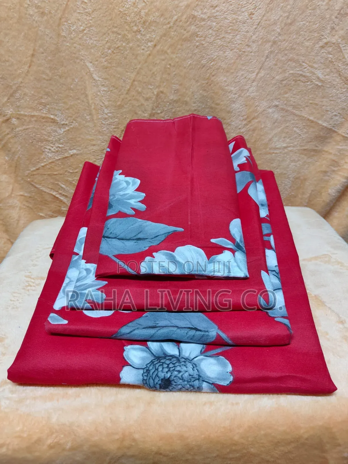 4-Piece Bedsheet Set | 2 Bedsheets 2 Pillowcases