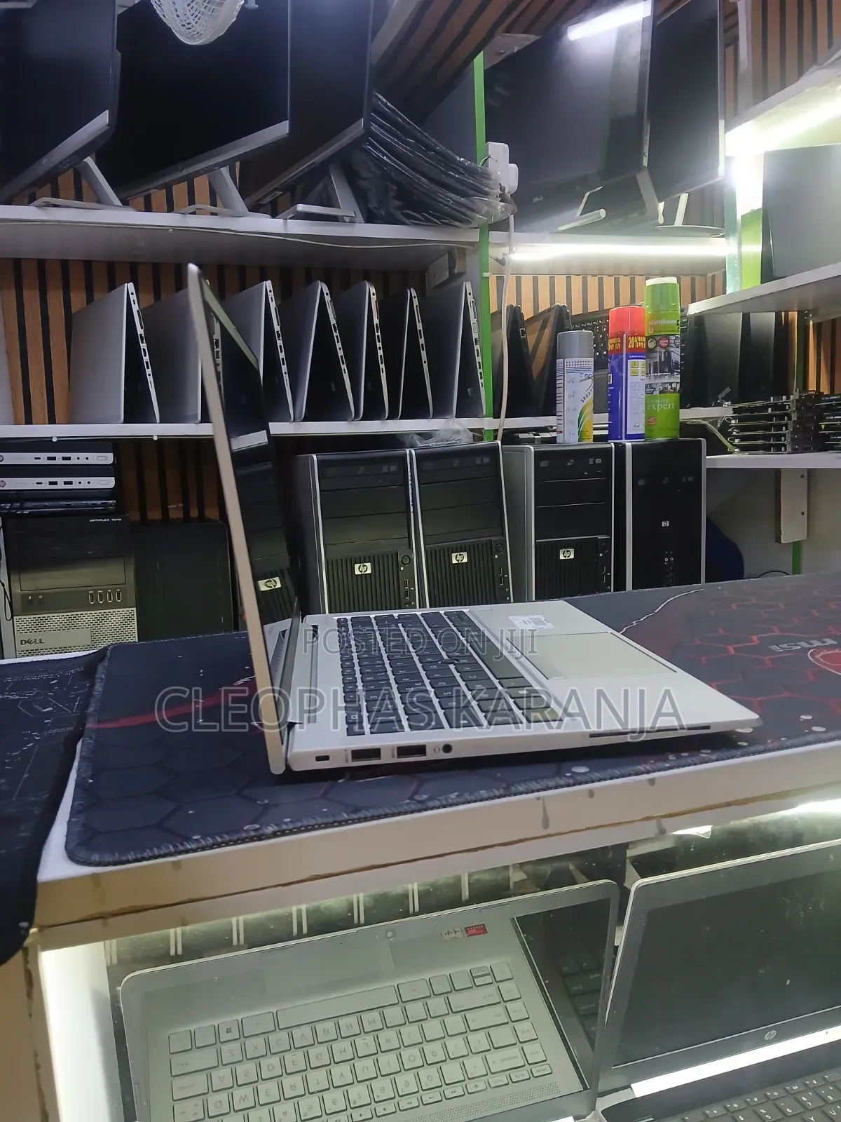 New Laptop HP EliteBook 840 G5 8GB AMD Ryzen 5 SSD 256GB