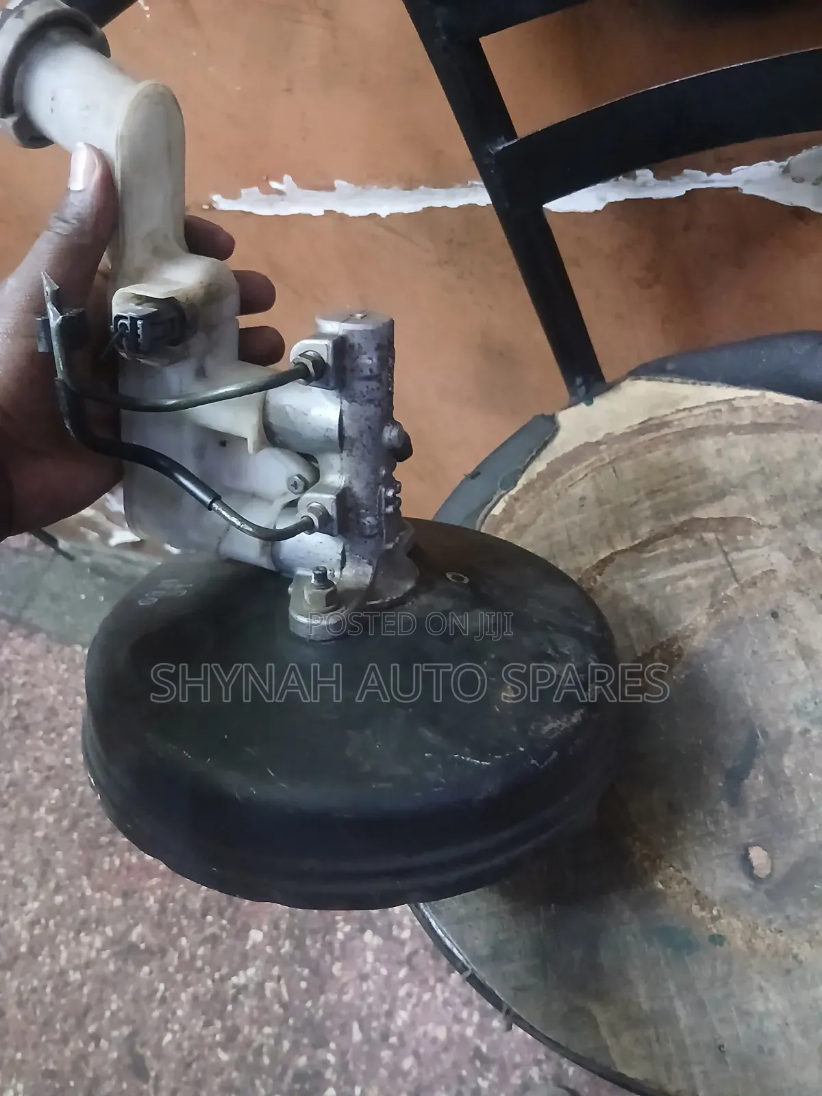 Suzuki Swift Old Model Brake Booster and Brake Master Cylinder Complet