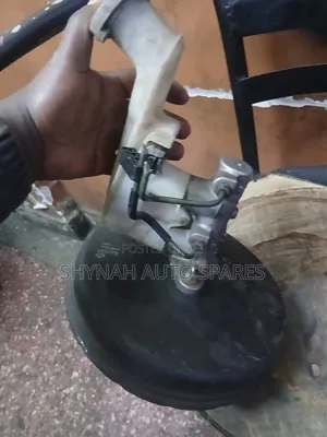 Suzuki Swift Old Model Brake Booster and Brake Master Cylinder Complet