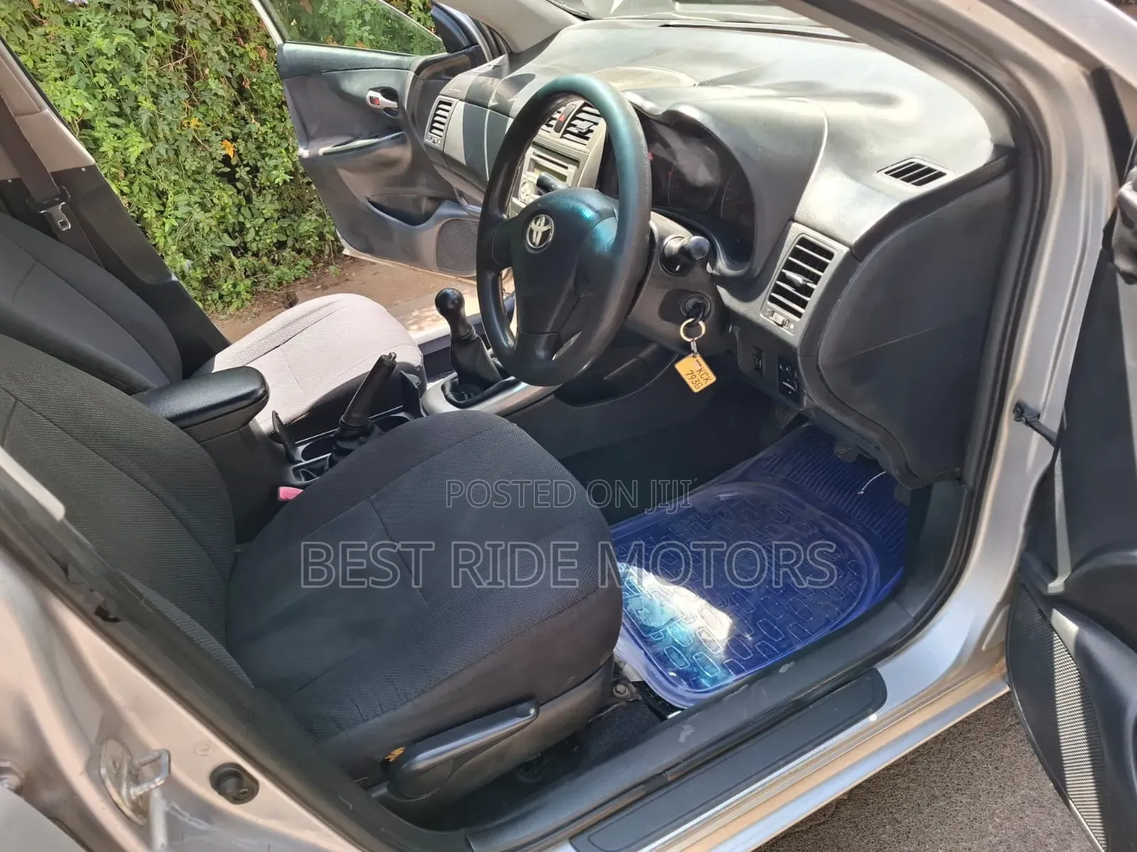 Toyota Corolla Fielder 2009 Silver