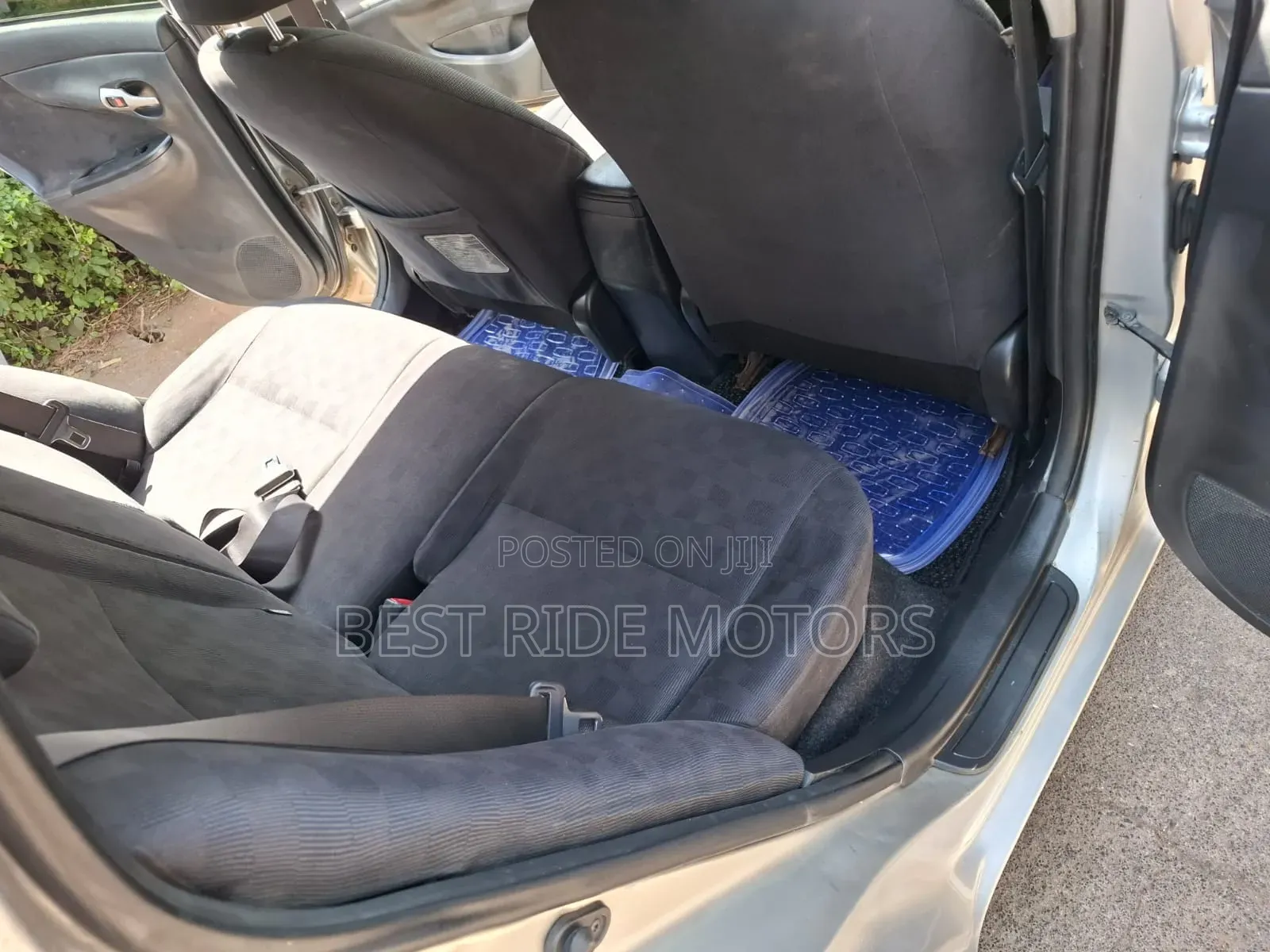 Toyota Corolla Fielder 2009 Silver