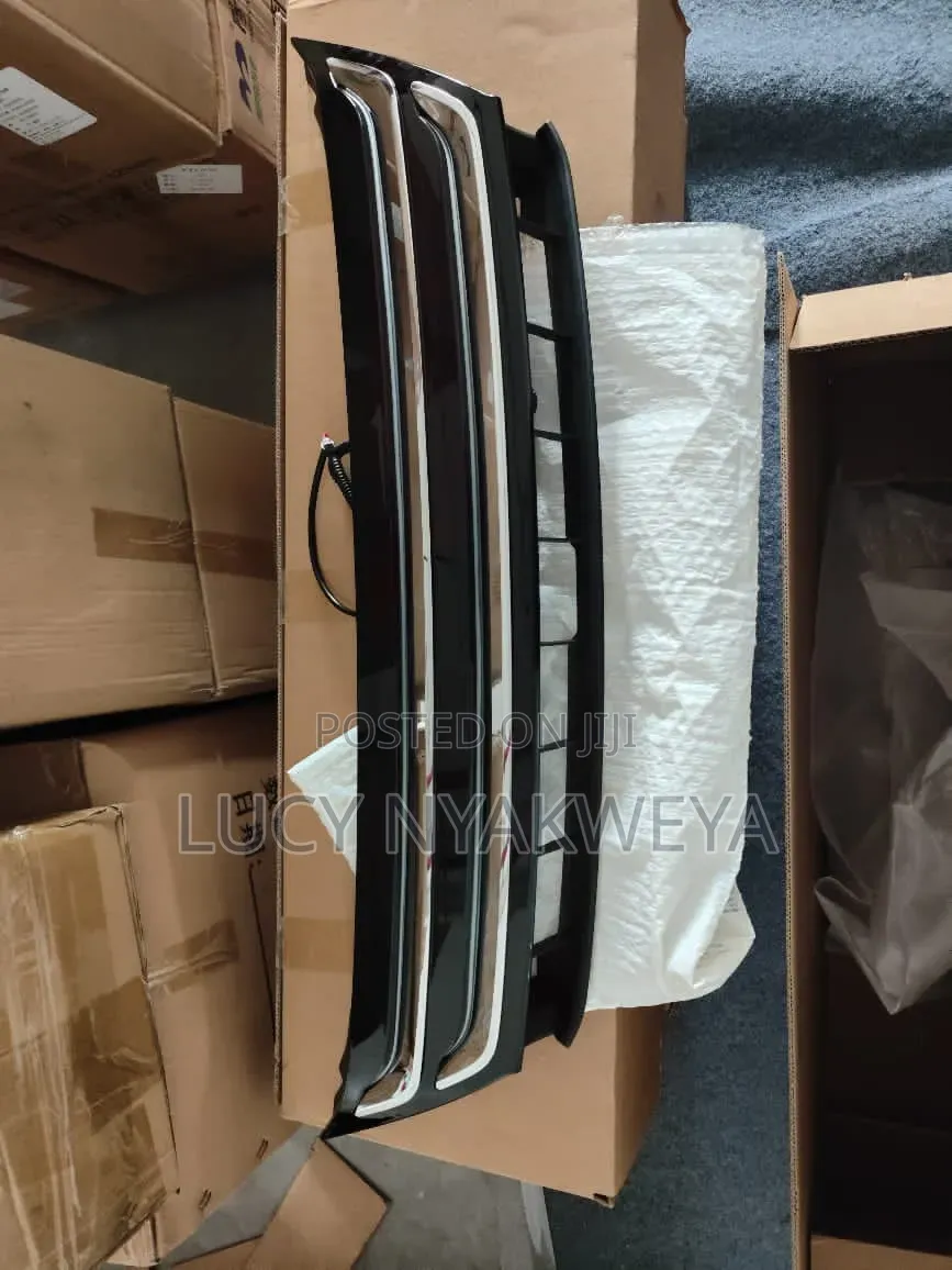 Harrier Aftermarket Grill