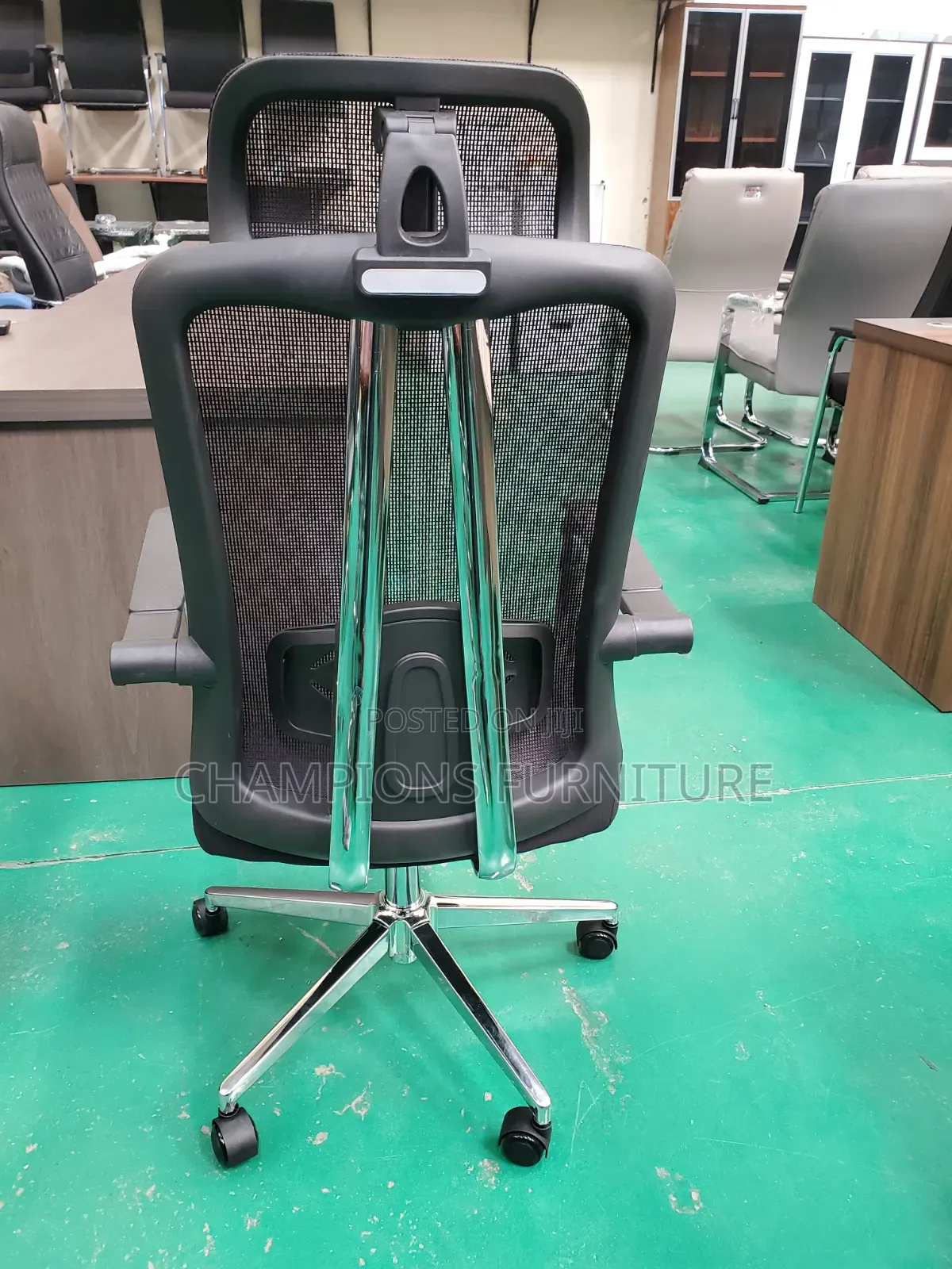 High Back Ergonomic Chair With Chrome Support