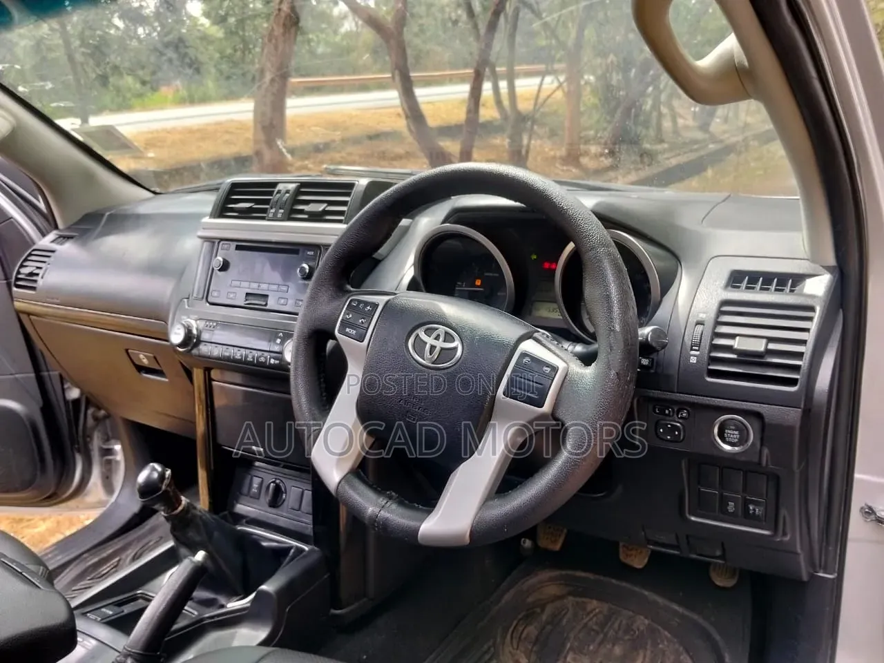 Toyota Land Cruiser Prado 2013 Silver