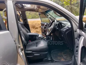 Toyota Land Cruiser Prado 2013 Silver