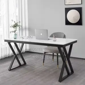 Office Desk : Black Office Computer Table