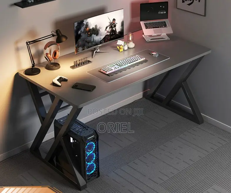 Office Desk : Black Office Computer Table