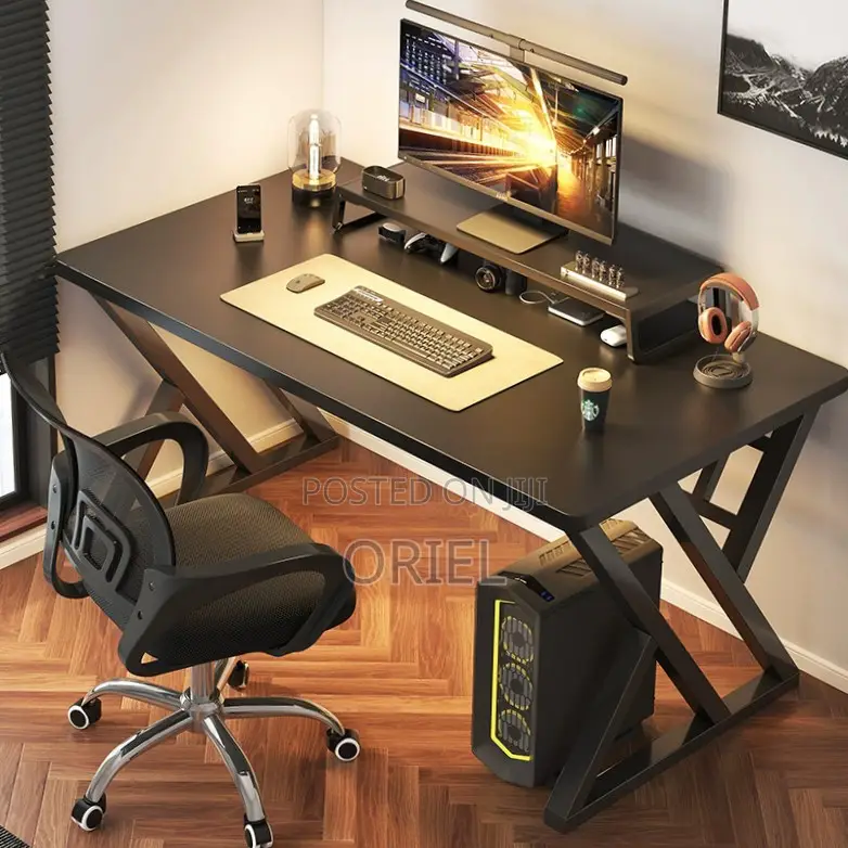 Office Desk : Black Office Computer Table