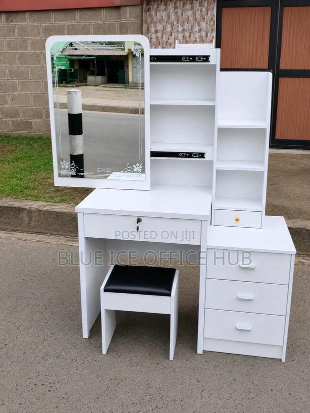 White Makeup Dressing Table With Lockable Drawer - thumbnail 5
