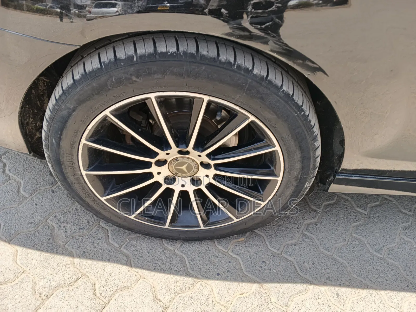 Mercedes-Benz C200 2013 Black