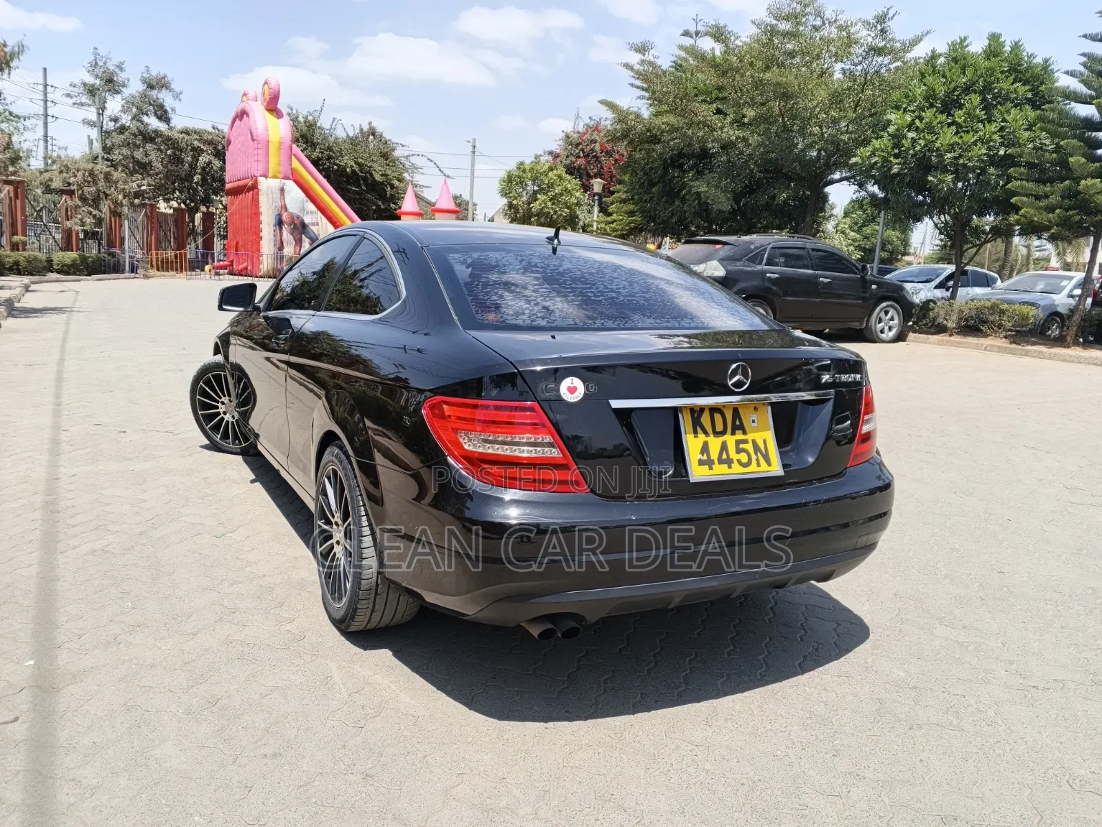 Mercedes-Benz C200 2013 Black