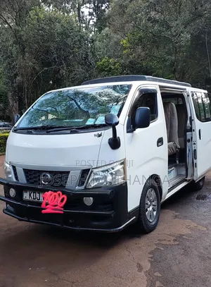 Nissan Caravan (Urvan) 2016 White