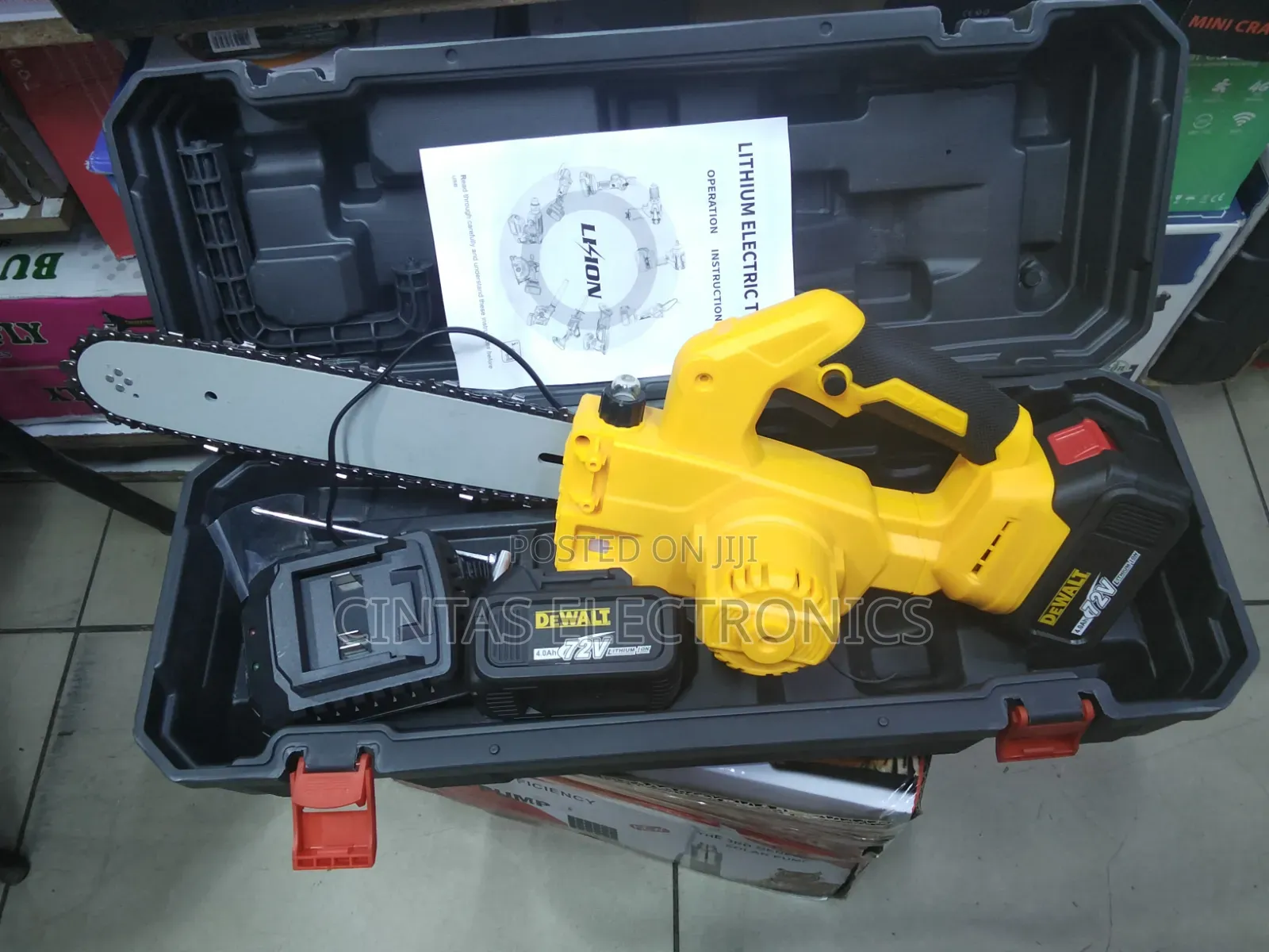12" Cordless DeWalt Chainsaw